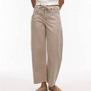 Mango sold out tan/beige balloon jeans with string belt - new with tags